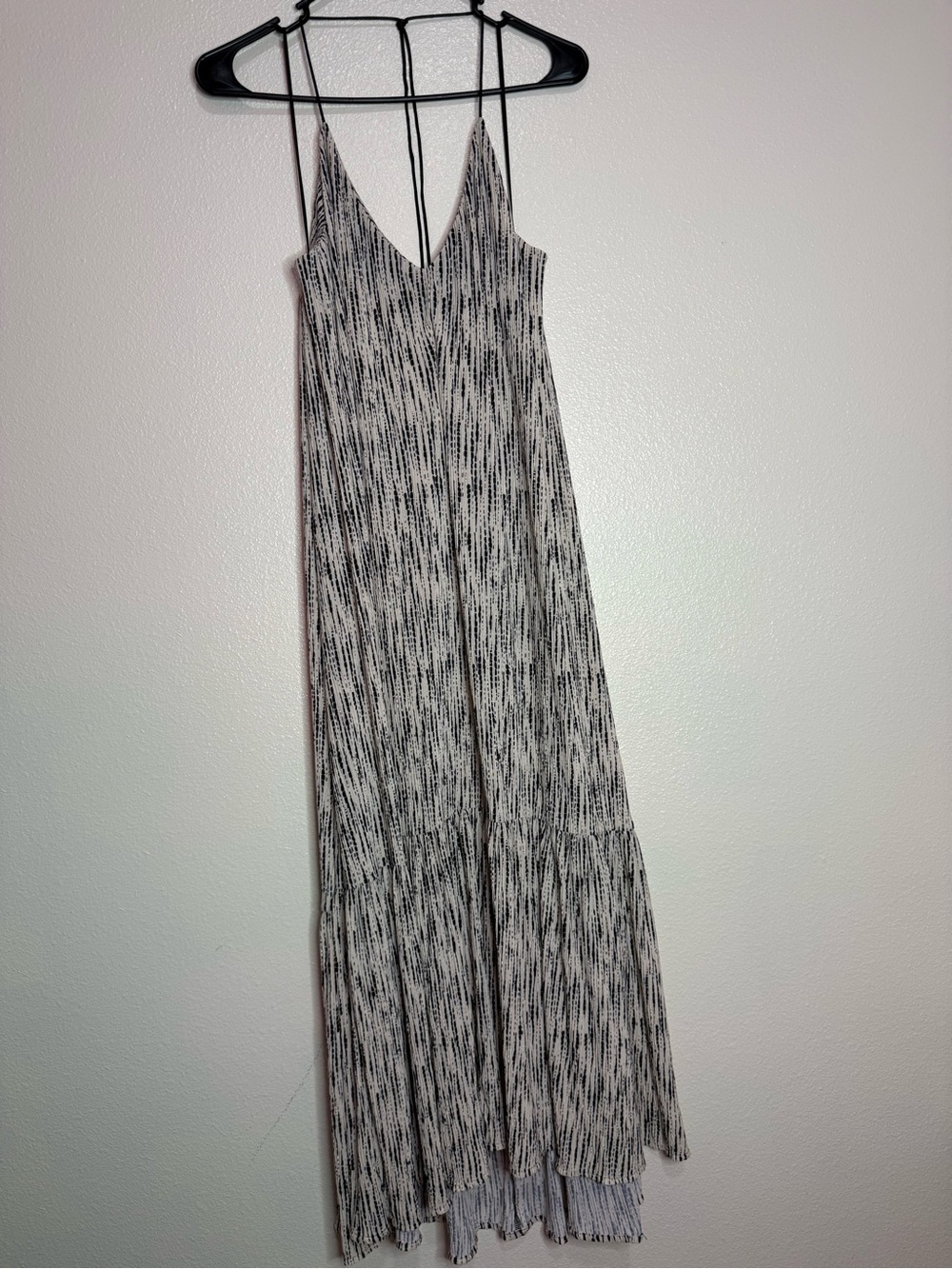 LOVESTITCH Mindy Backless Maxi Dress Skye Dawn Zebra Print Sz M/L - Picture 5 of 10